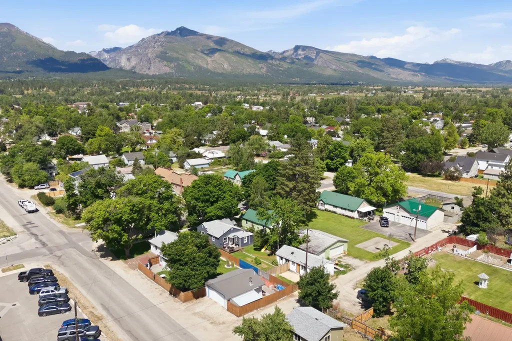 402 N 3rd Street Hamilton MT 59840