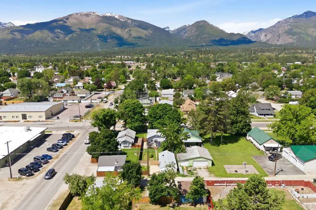 402 N 3rd Street Hamilton MT 59840