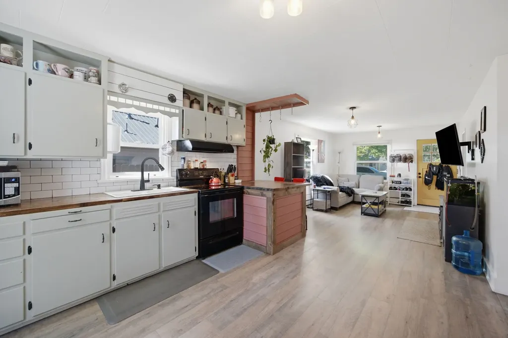 402 N 3rd Street Hamilton MT 59840