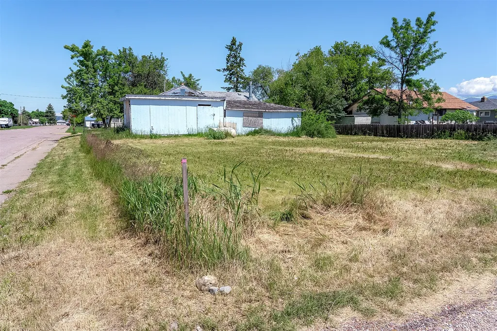 413 9th Avenue W Polson MT 59860