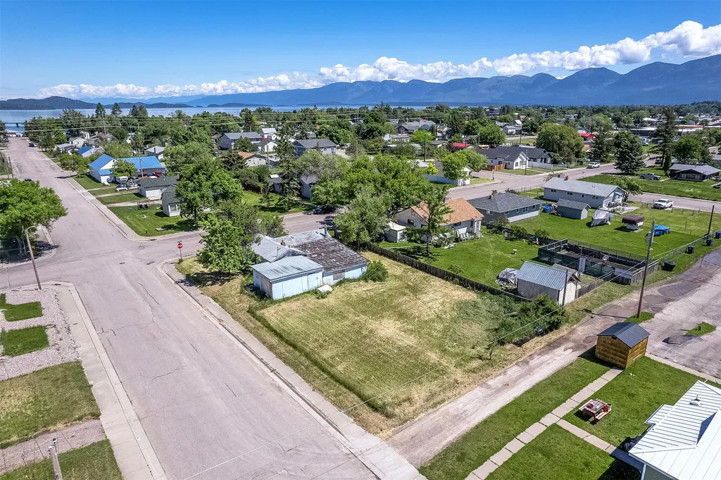 413 9th Avenue W Polson MT 59860