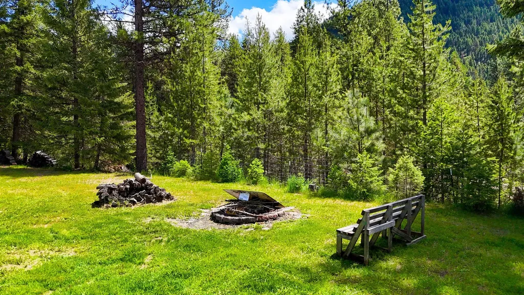 180 Cabin City Loop Road St Regis MT 59866
