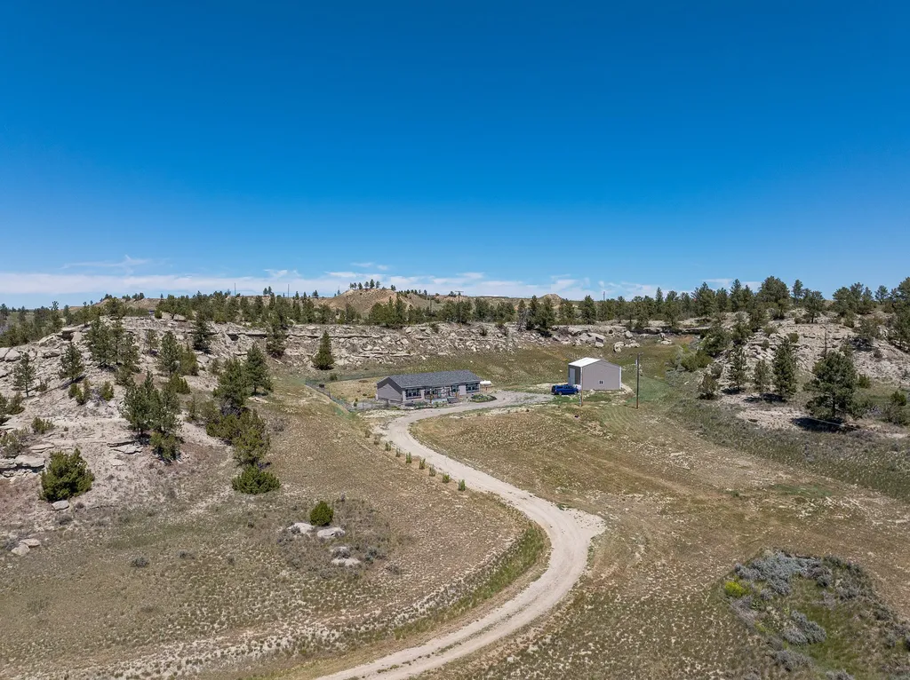 4 N Moonlight Drive Roundup MT 59072