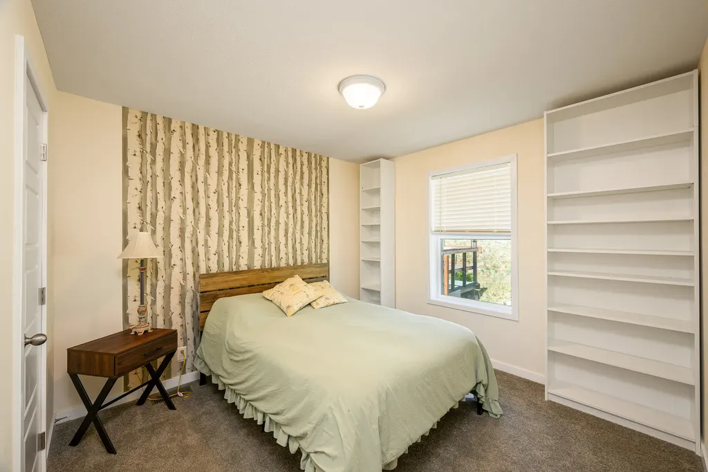 4 N Moonlight Drive Roundup MT 59072