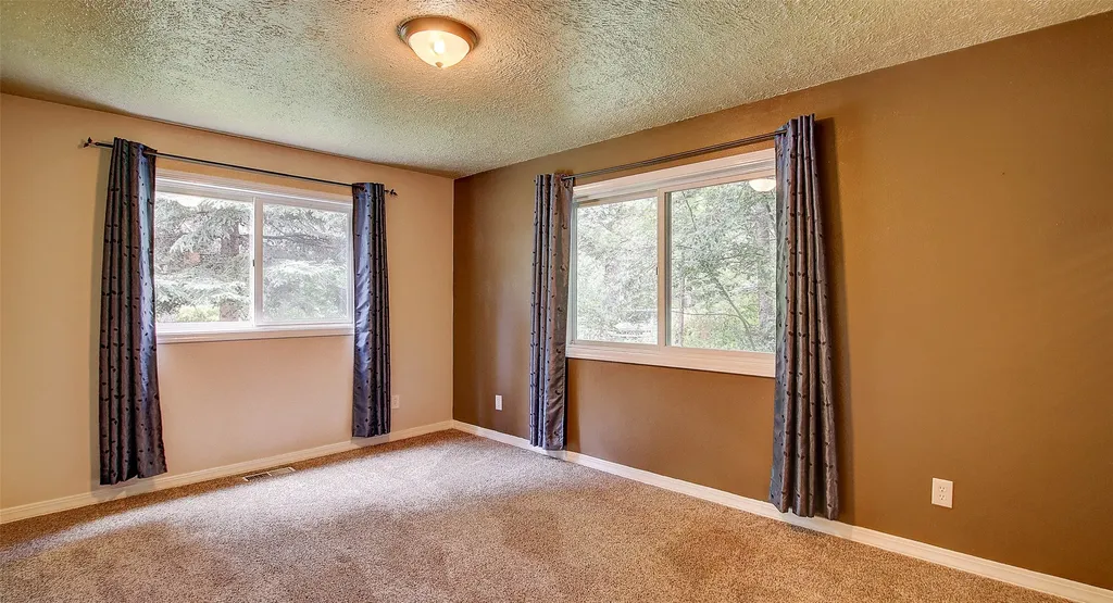 215 Hellgate Drive Missoula MT 59802