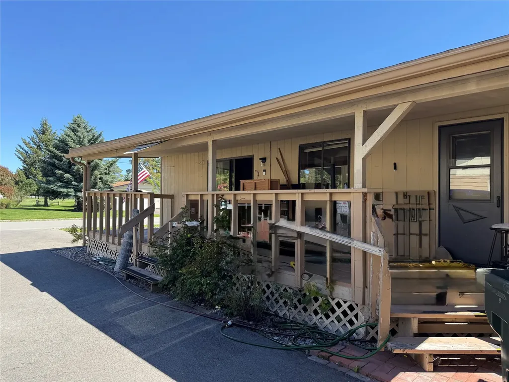 129 W Nicklaus Avenue Kalispell MT 59901