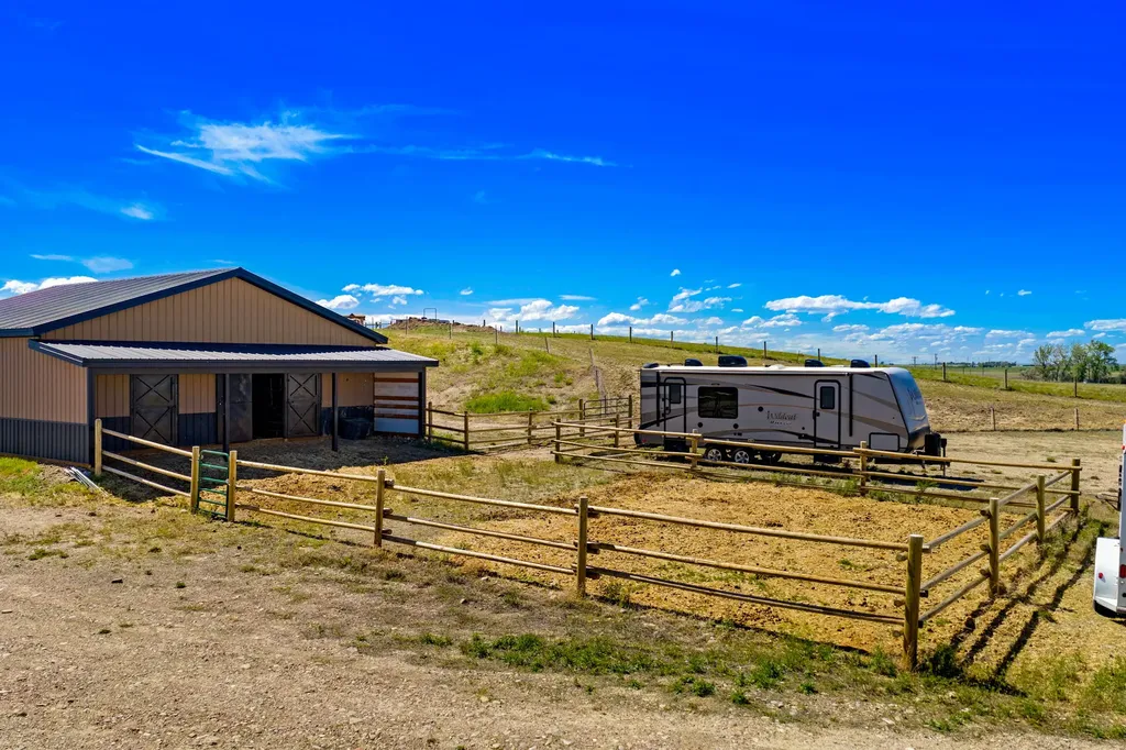 20 Kamloops Road Power MT 59468