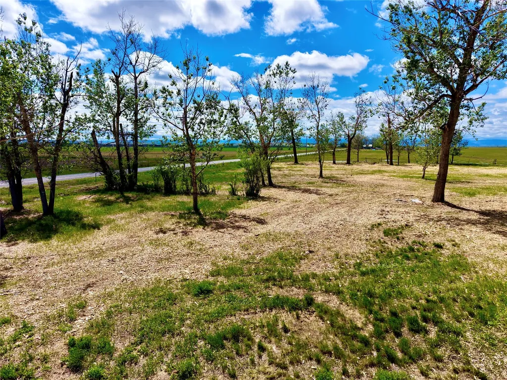 1245 26th Road NW Bynum MT 59419