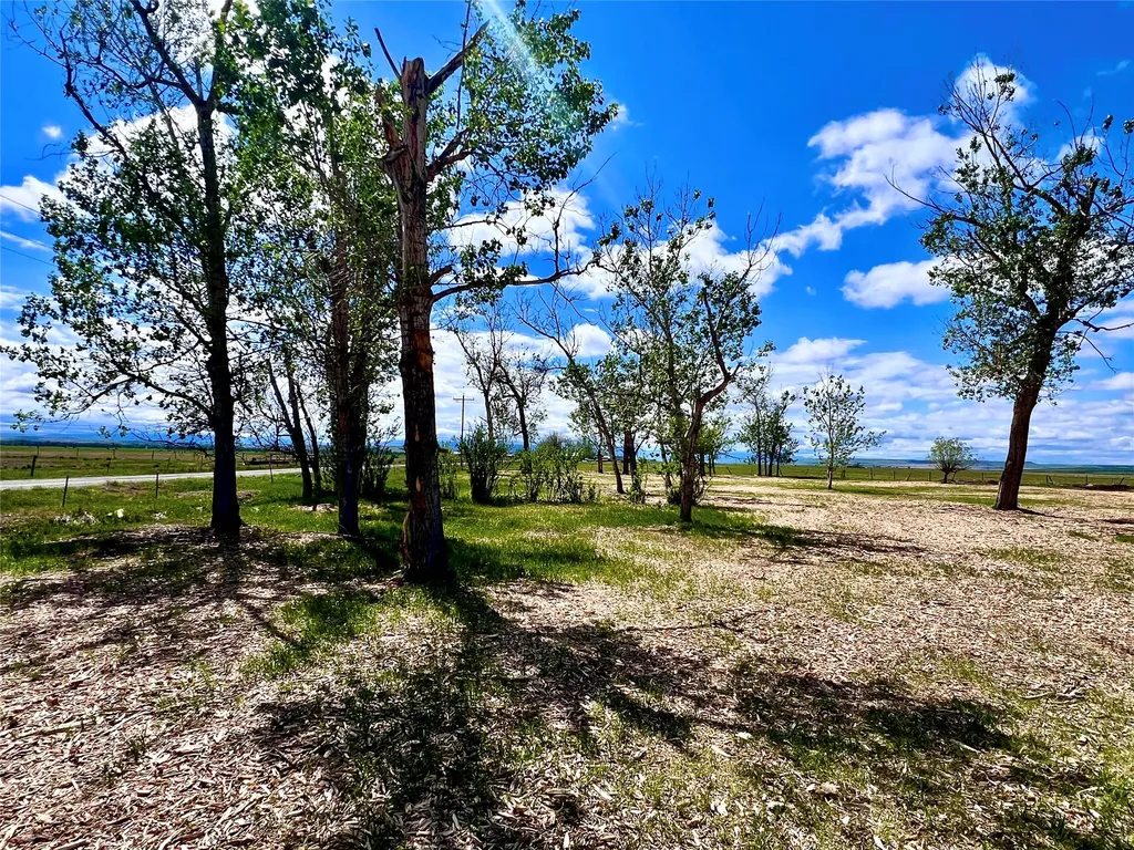1245 26th Road NW Bynum MT 59419
