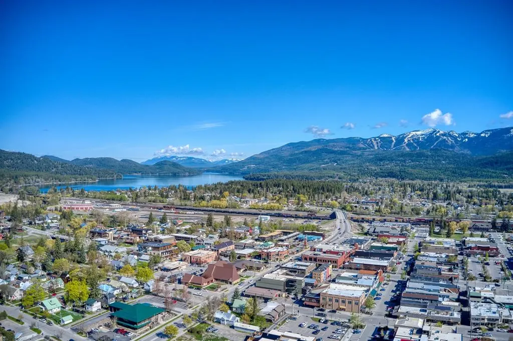 325 Central Avenue Whitefish MT 59937