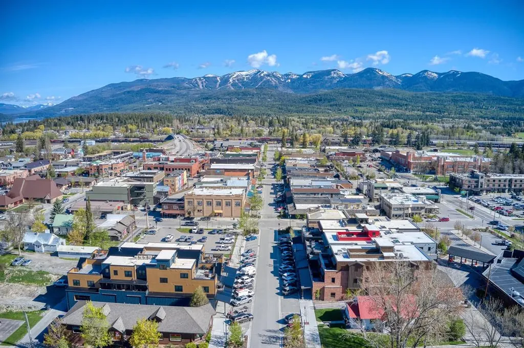 325 Central Avenue Whitefish MT 59937