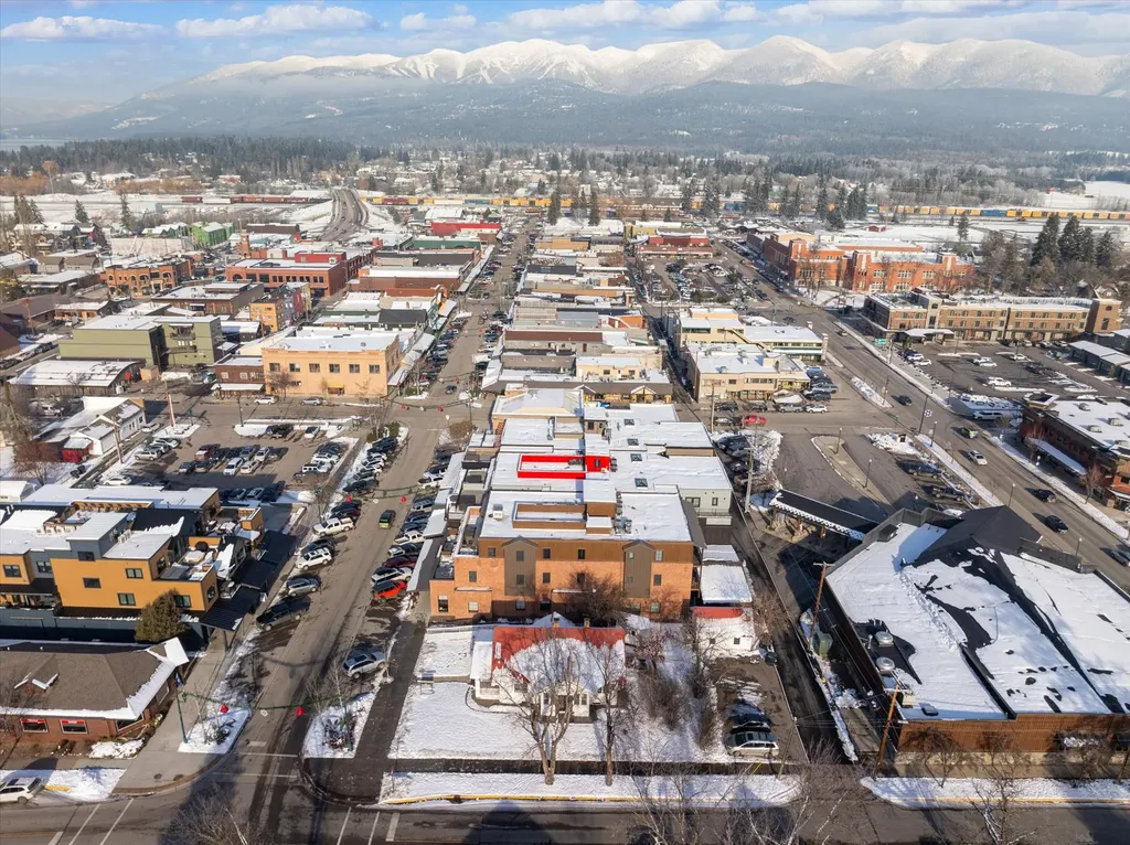 325 Central Avenue Whitefish MT 59937