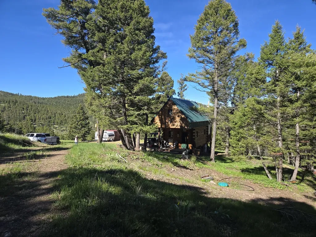 13689 Hoover Creek Road Helmville MT 59843