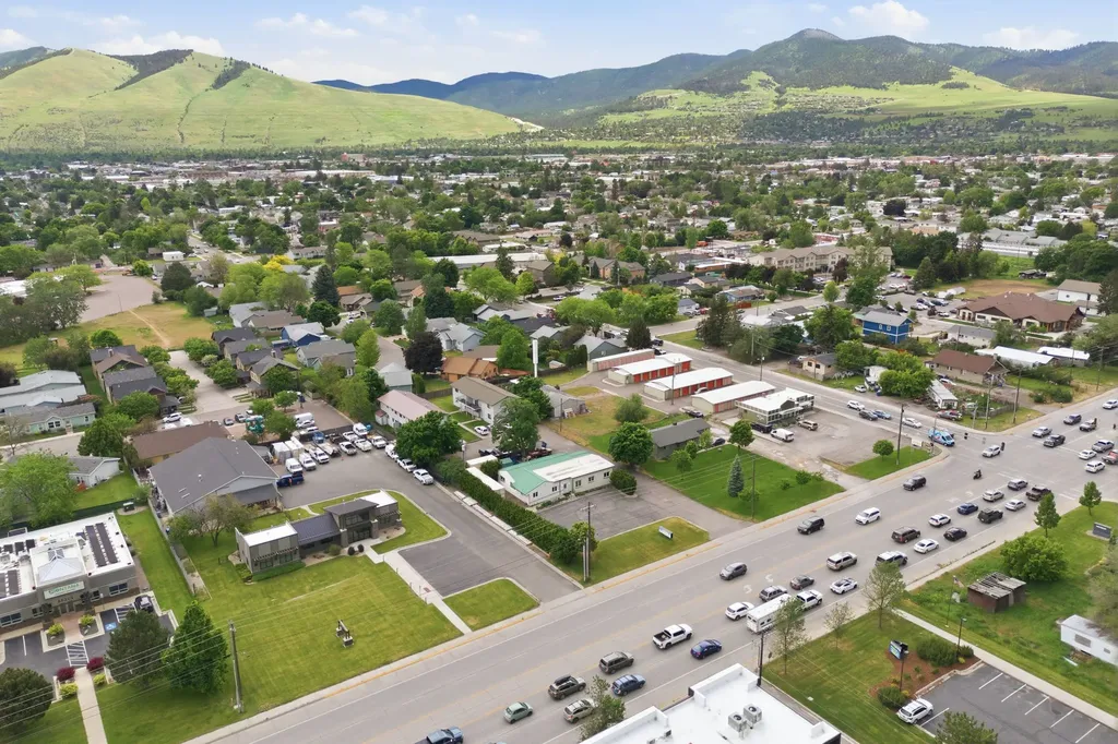 1526 S Reserve Street Missoula MT 59801
