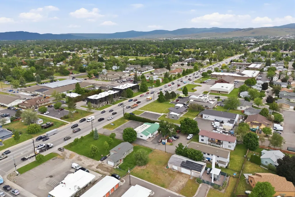 1526 S Reserve Street Missoula MT 59801
