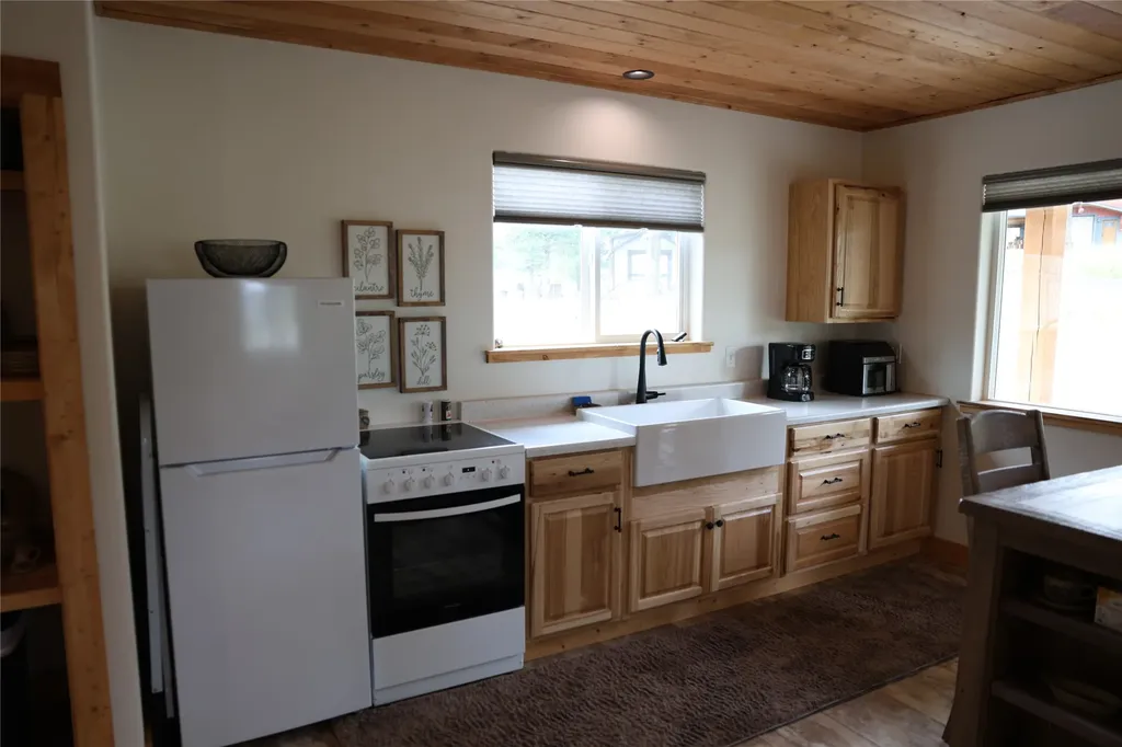 82 Salmon Drive Rexford MT 59930