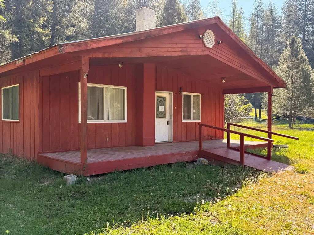 43 Star Road Troy MT 59935