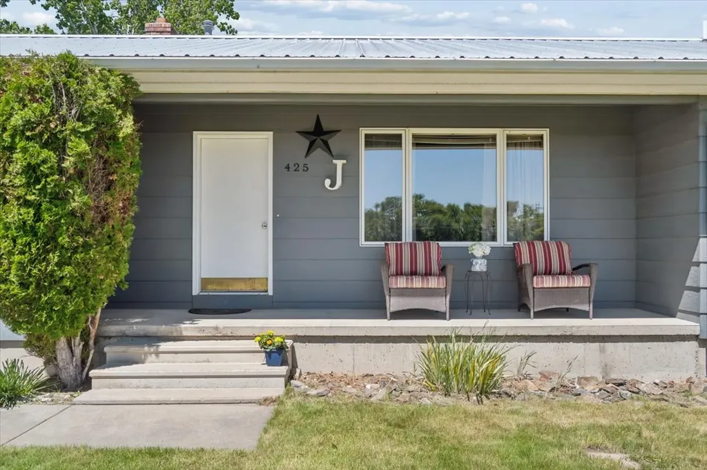 425 Snowline Lane Kalispell MT 59901