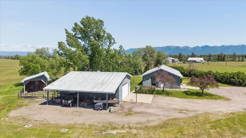 425 Snowline Lane Kalispell MT 59901