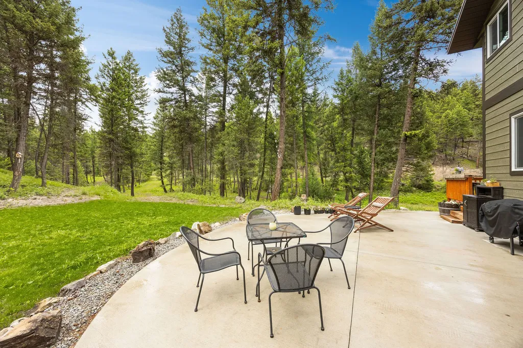 160 Dagger Drive Eureka MT 59917