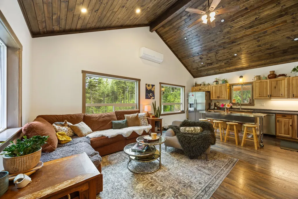160 Dagger Drive Eureka MT 59917
