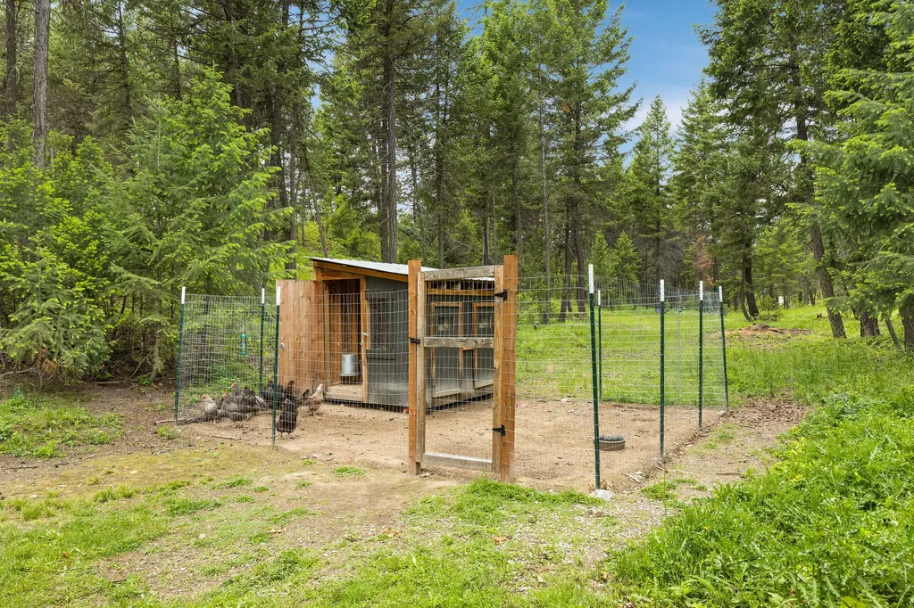 160 Dagger Drive Eureka MT 59917