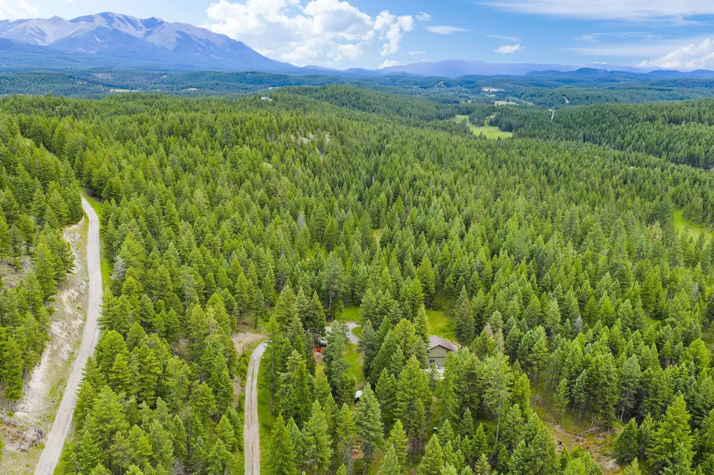 160 Dagger Drive Eureka MT 59917