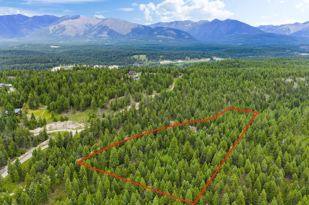 160 Dagger Drive Eureka MT 59917