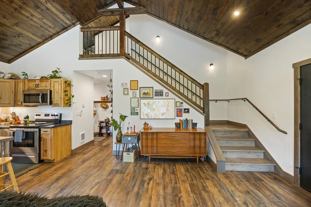 160 Dagger Drive Eureka MT 59917