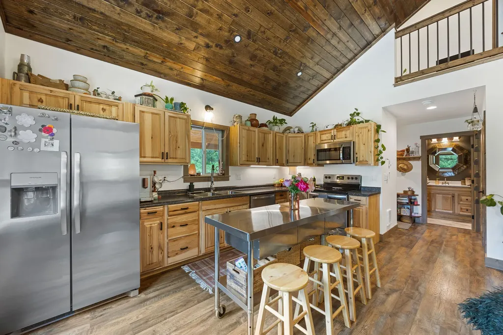 160 Dagger Drive Eureka MT 59917