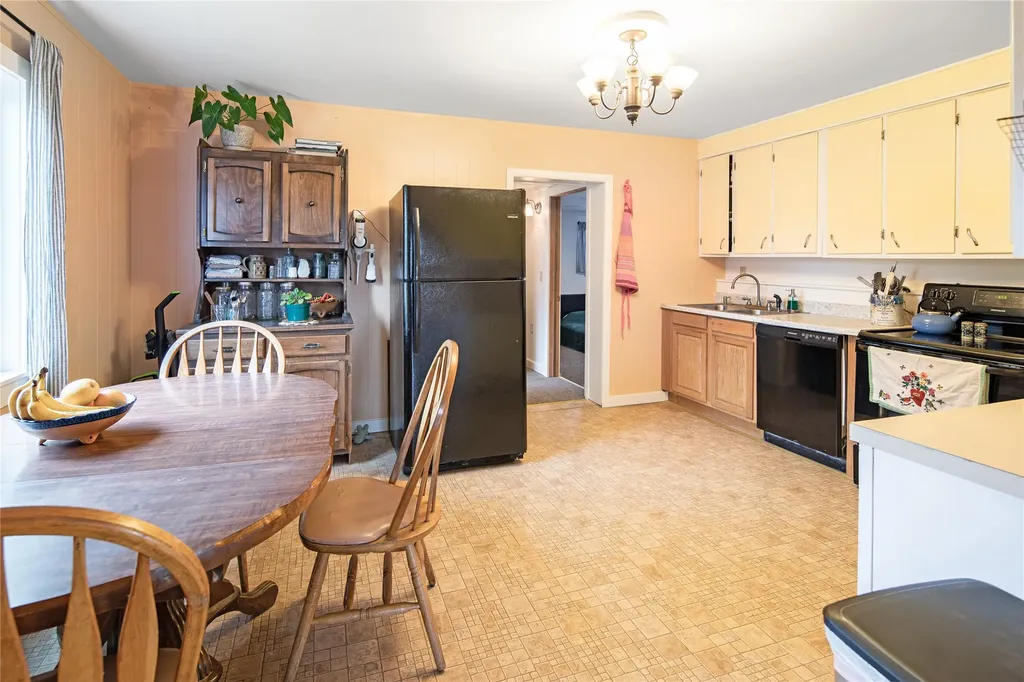 624 Maryland Avenue Deer Lodge MT 59722