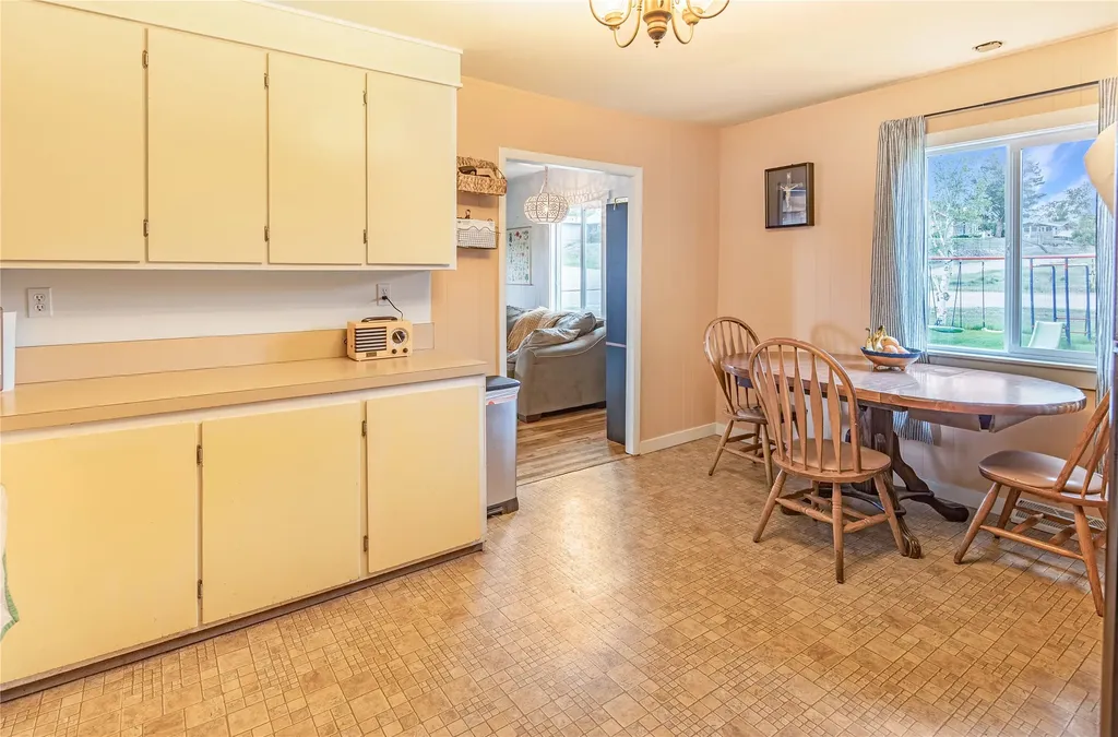 624 Maryland Avenue Deer Lodge MT 59722