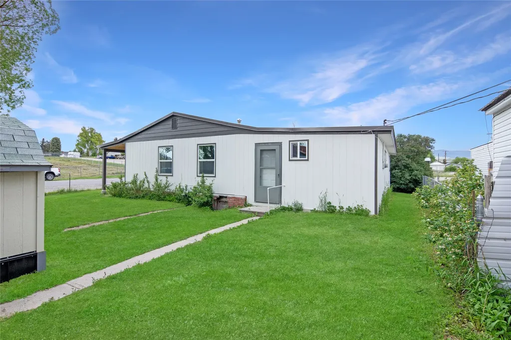 624 Maryland Avenue Deer Lodge MT 59722