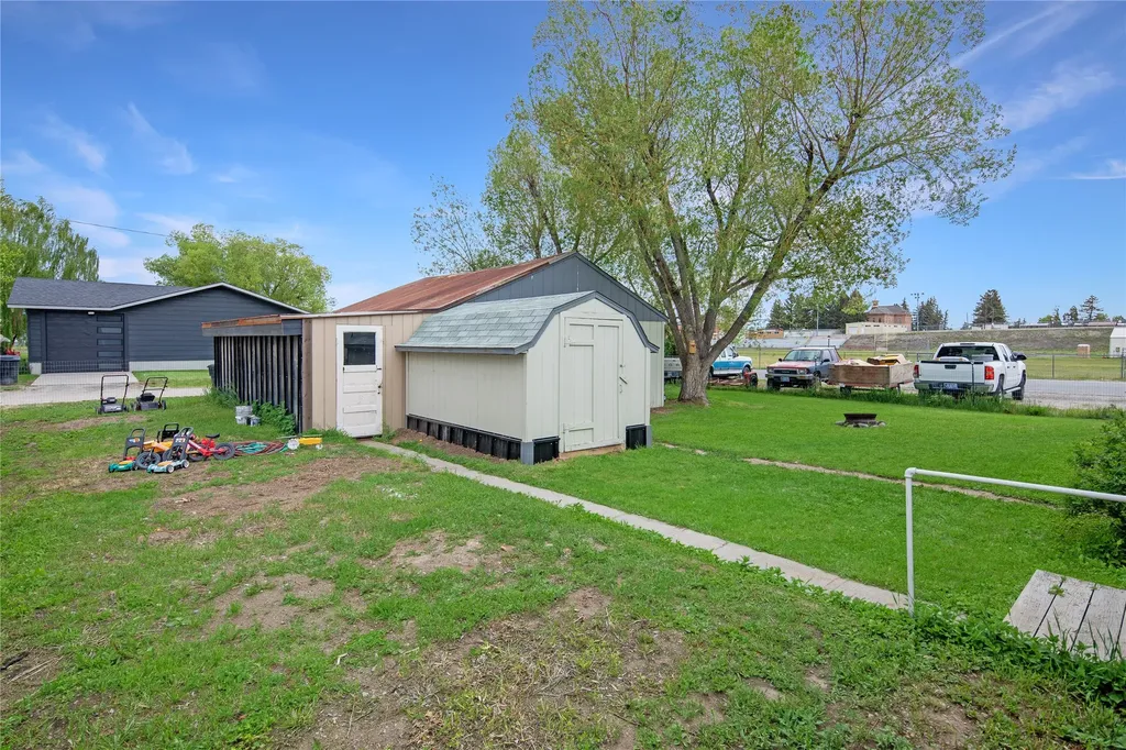 624 Maryland Avenue Deer Lodge MT 59722