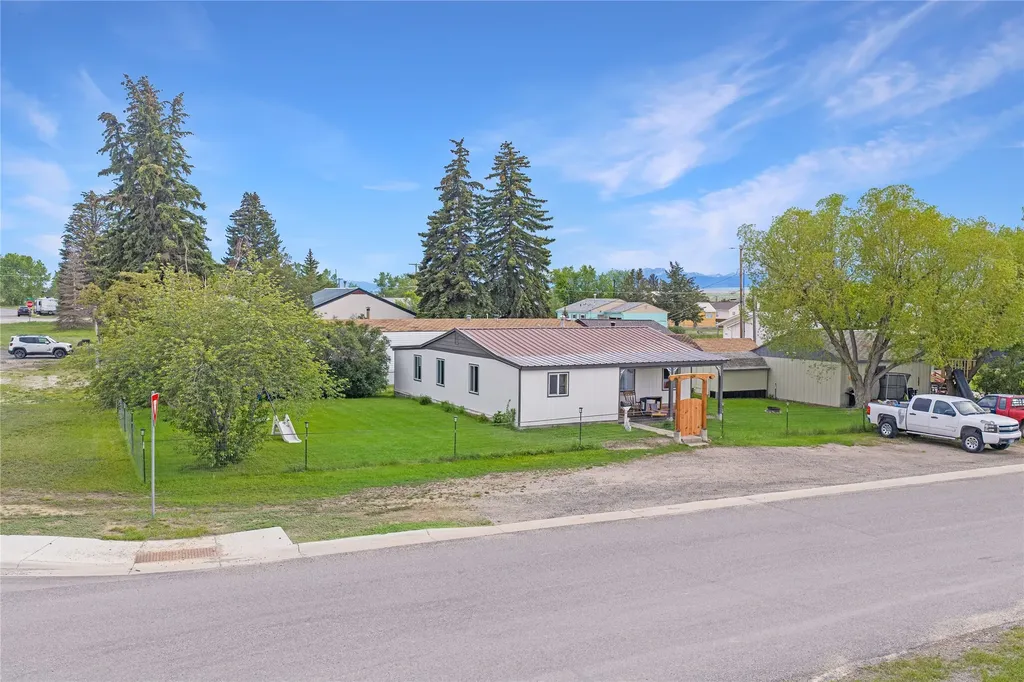 624 Maryland Avenue Deer Lodge MT 59722