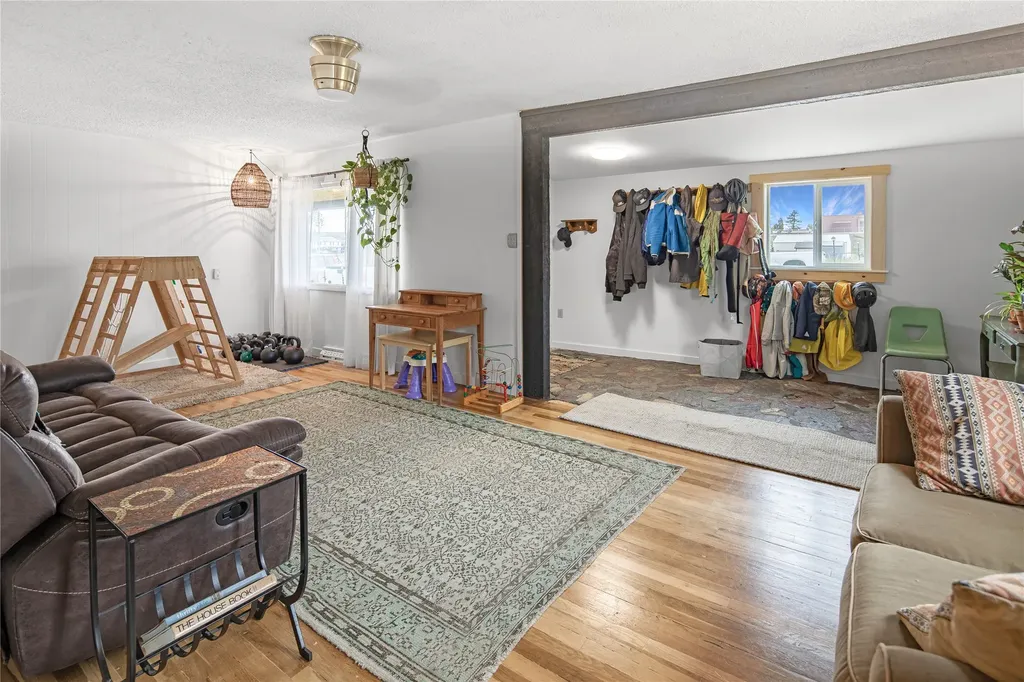 624 Maryland Avenue Deer Lodge MT 59722