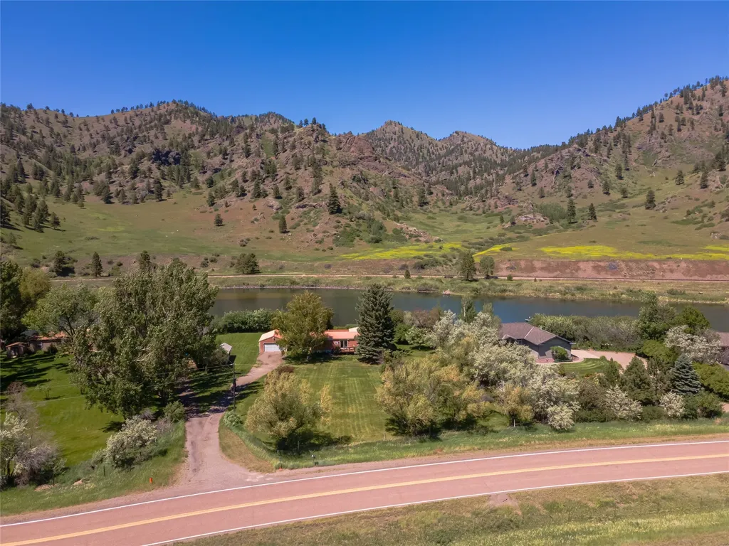 2792 Old Us Highway 91 Cascade MT 59421
