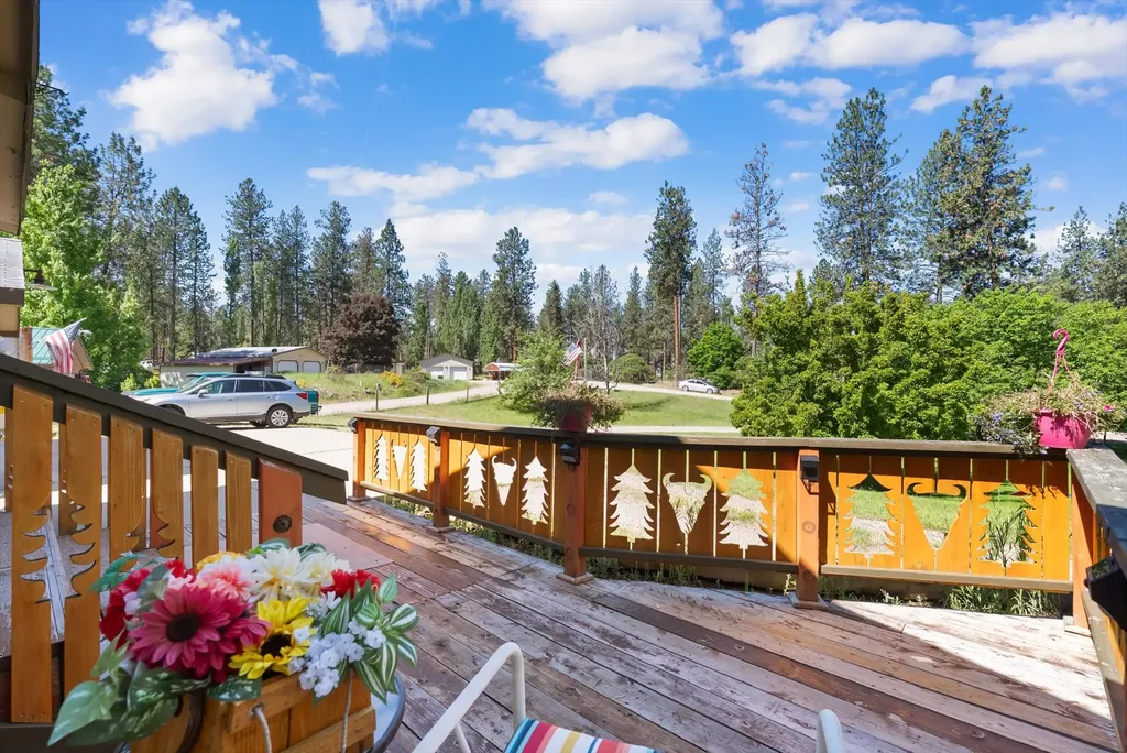 41088 Double Tree Lane Polson MT 59860