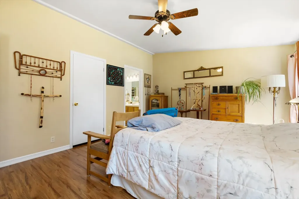 41088 Double Tree Lane Polson MT 59860