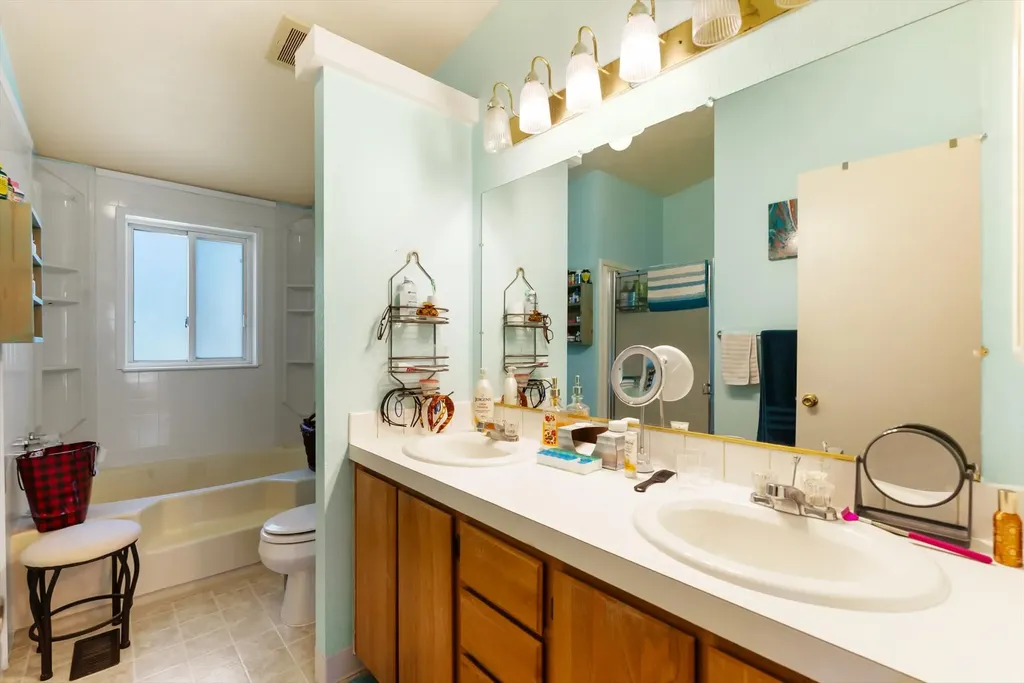 41088 Double Tree Lane Polson MT 59860