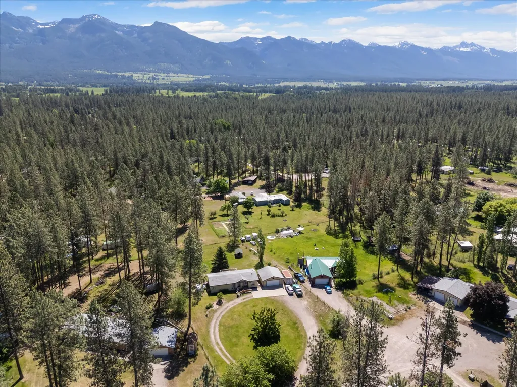 41088 Double Tree Lane Polson MT 59860