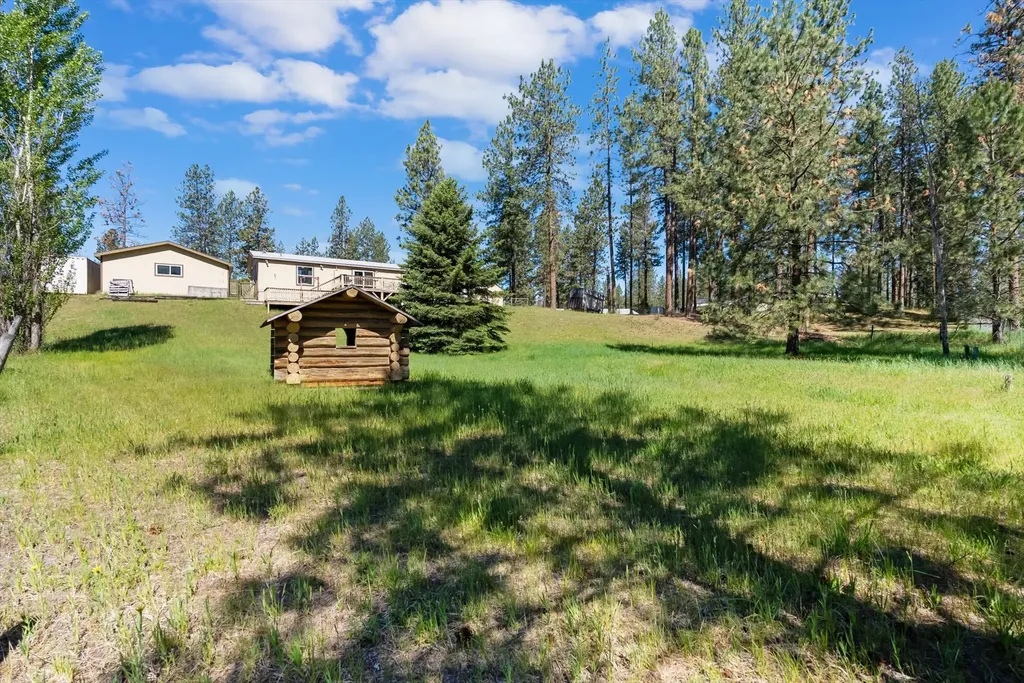 41088 Double Tree Lane Polson MT 59860