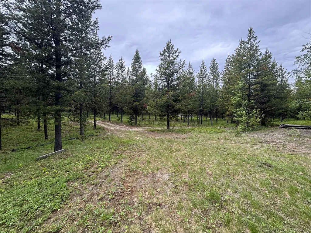 11532 North Fork Road Polebridge MT 59928