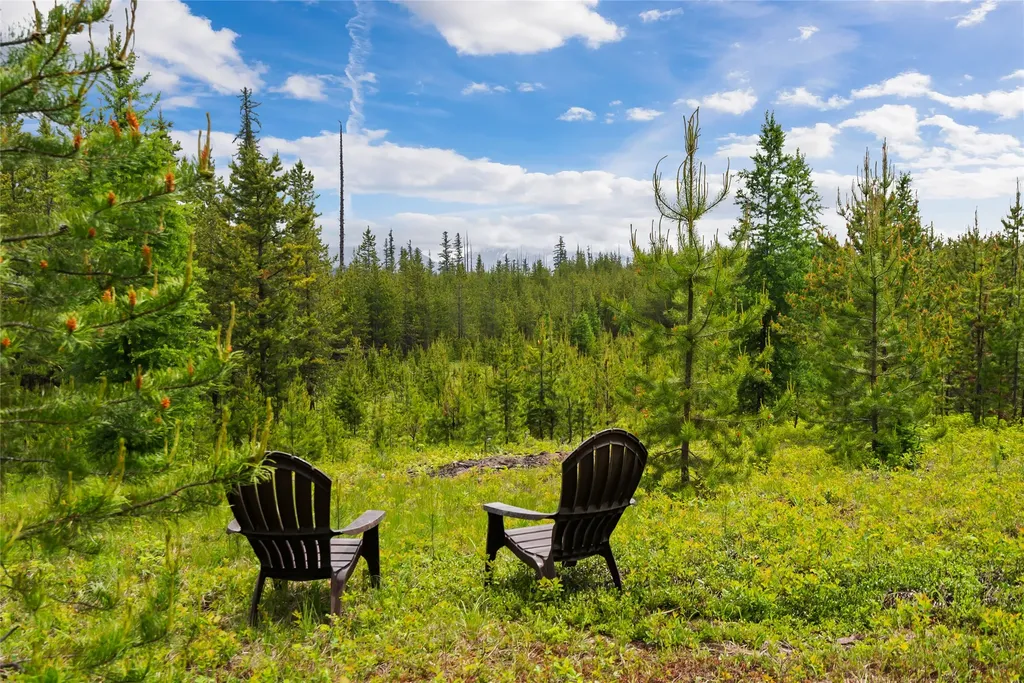 11532 North Fork Road Polebridge MT 59928