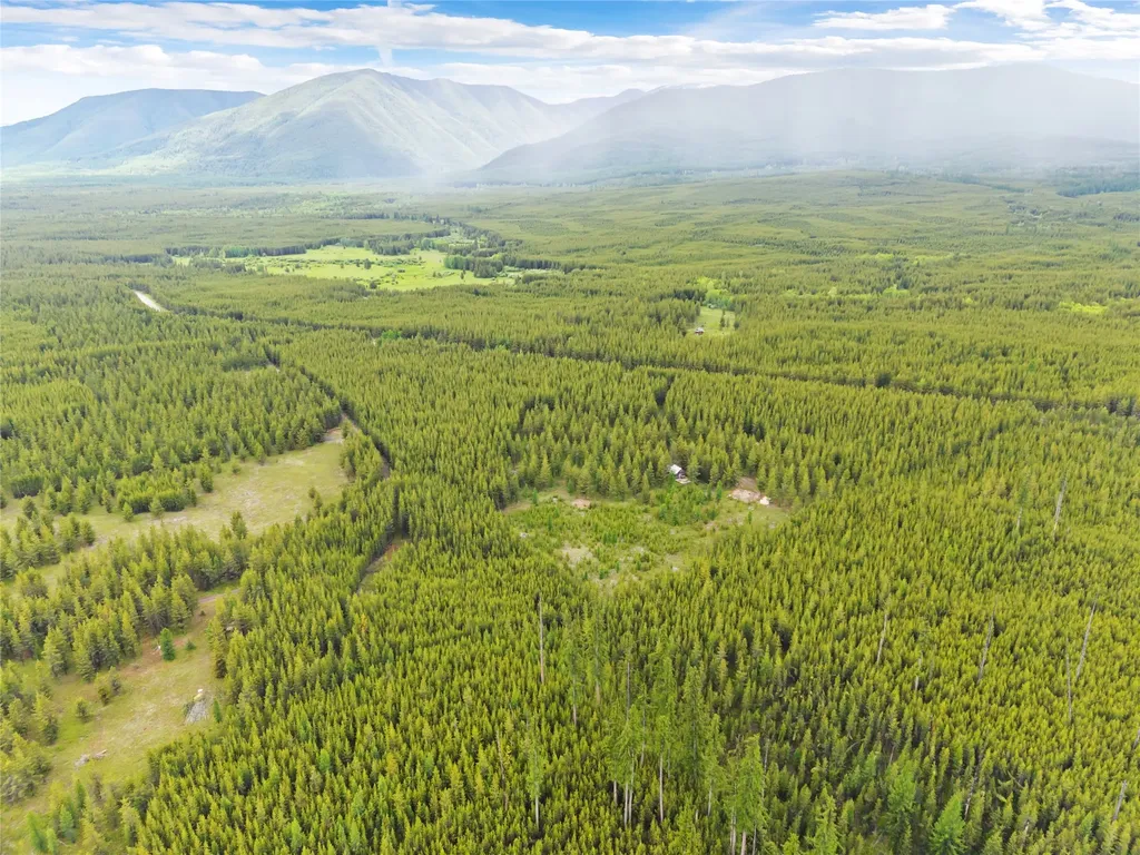 11532 North Fork Road Polebridge MT 59928