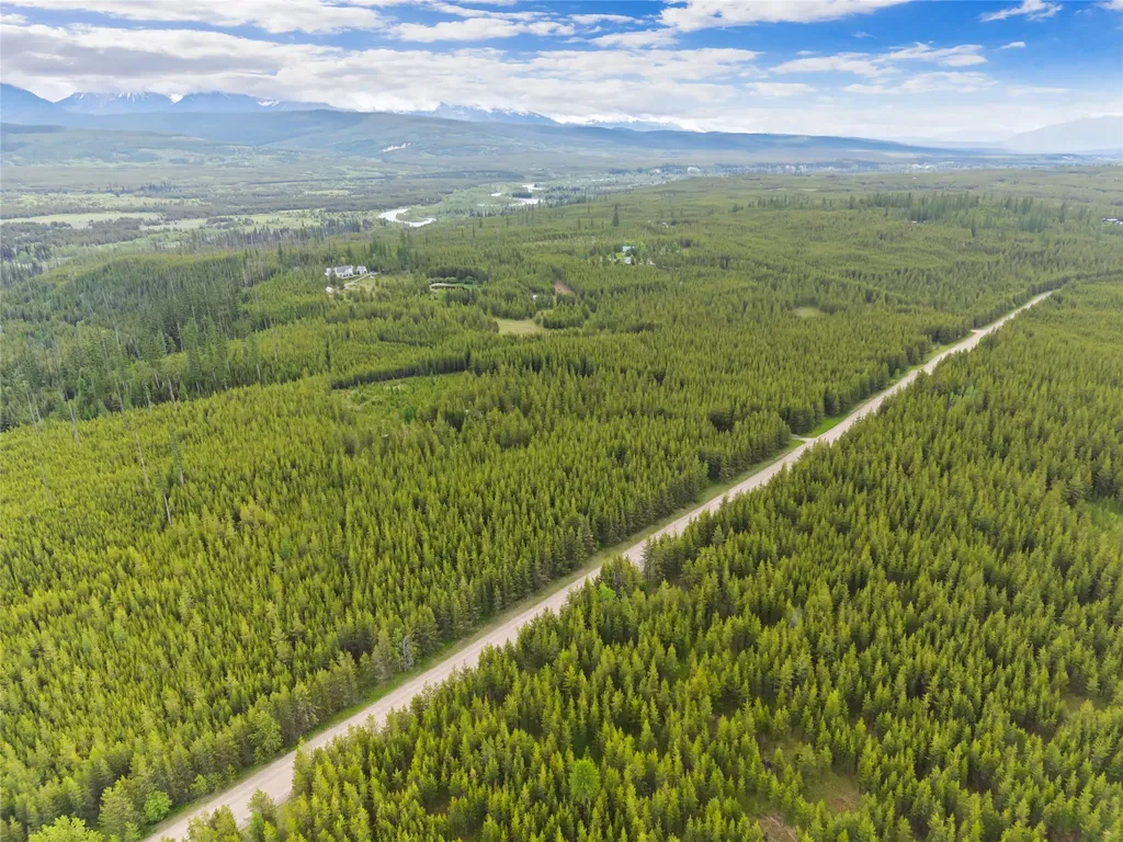 11532 North Fork Road Polebridge MT 59928