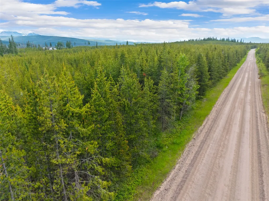 11532 North Fork Road Polebridge MT 59928