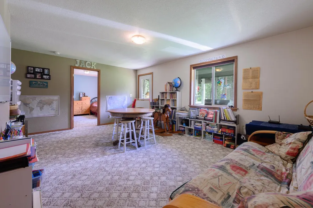 700 Pomeroy Trail Eureka MT 59917