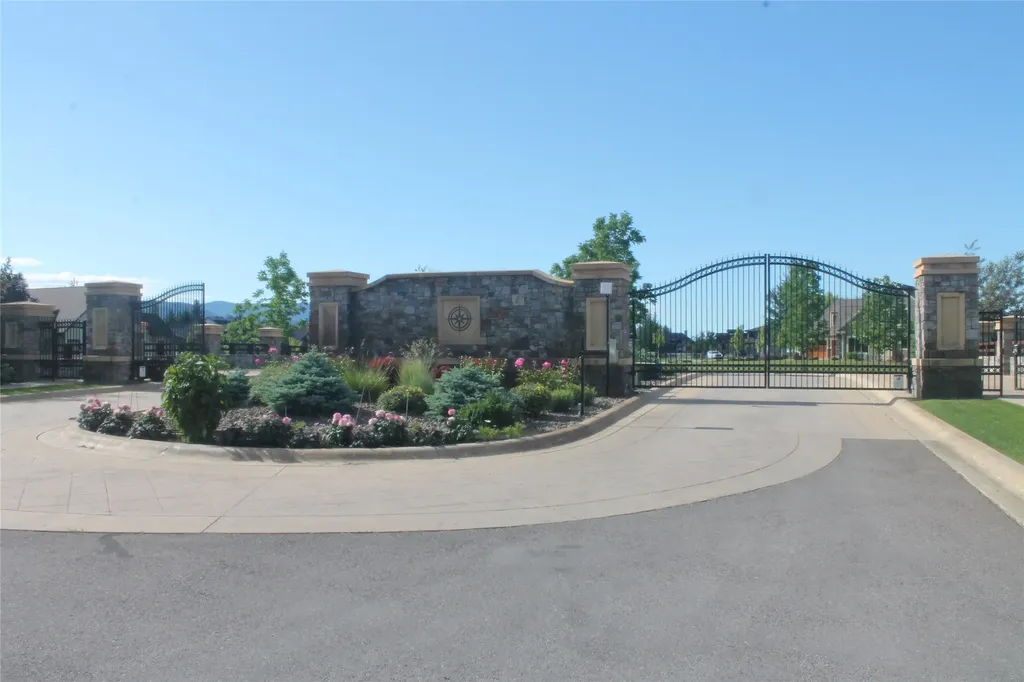 21 Lake Pointe Court Bigfork MT 59911