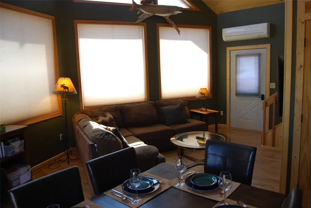 935 Moon Shadow Lane Stevensville MT 59870